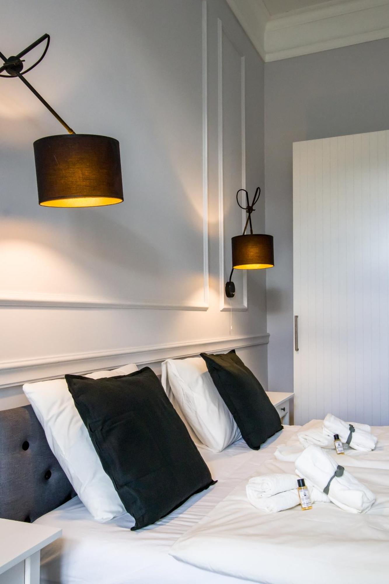 Wilson'S Oktogon Square Suite Apartment بودابست المظهر الخارجي الصورة